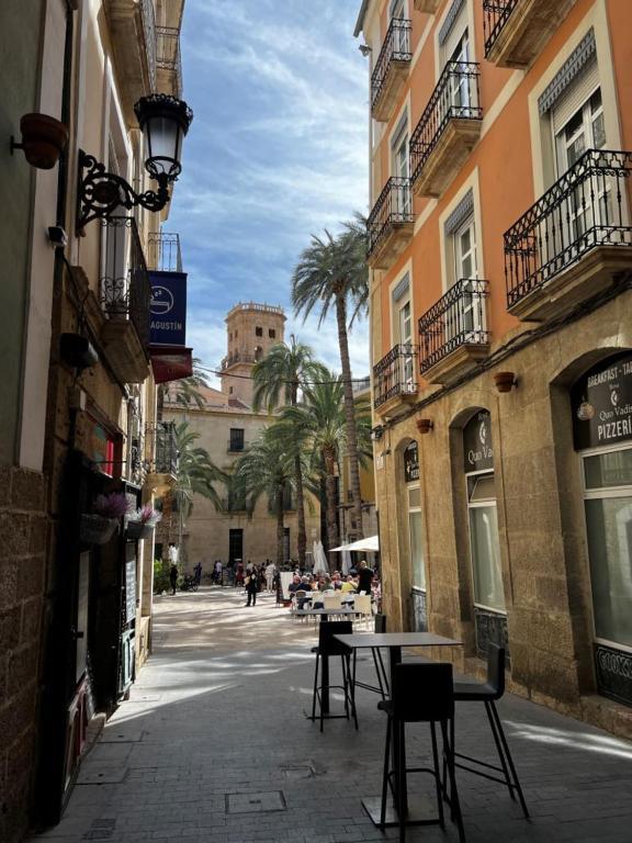 Old Town Alicante Esterno foto